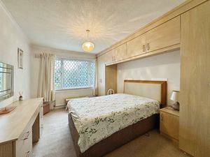 Photo 17- click for photo gallery